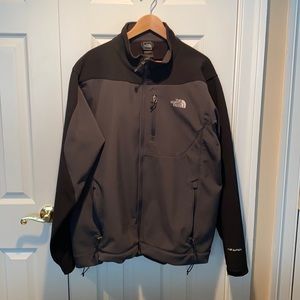 The North Face Softshell Jacket - Size XXL
